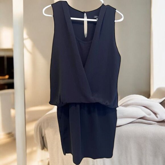 Drew | Minimalist Dress Draped Layered Bodice Pockets Size SP Wedding Guest - Picture 1 of 8